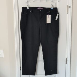 NWT Gloria Vanderbilt Amanda Ponte Knit Jeans Size 18W Short